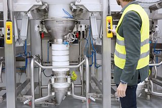 SAT-WV - Standardowy stół podporowy z łopatką do chodzenia i silnikiem wibracyjnym