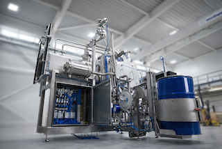 Geschlossene Feststoff- und Flüssigkeitsentleerung in der chemischen Industrie